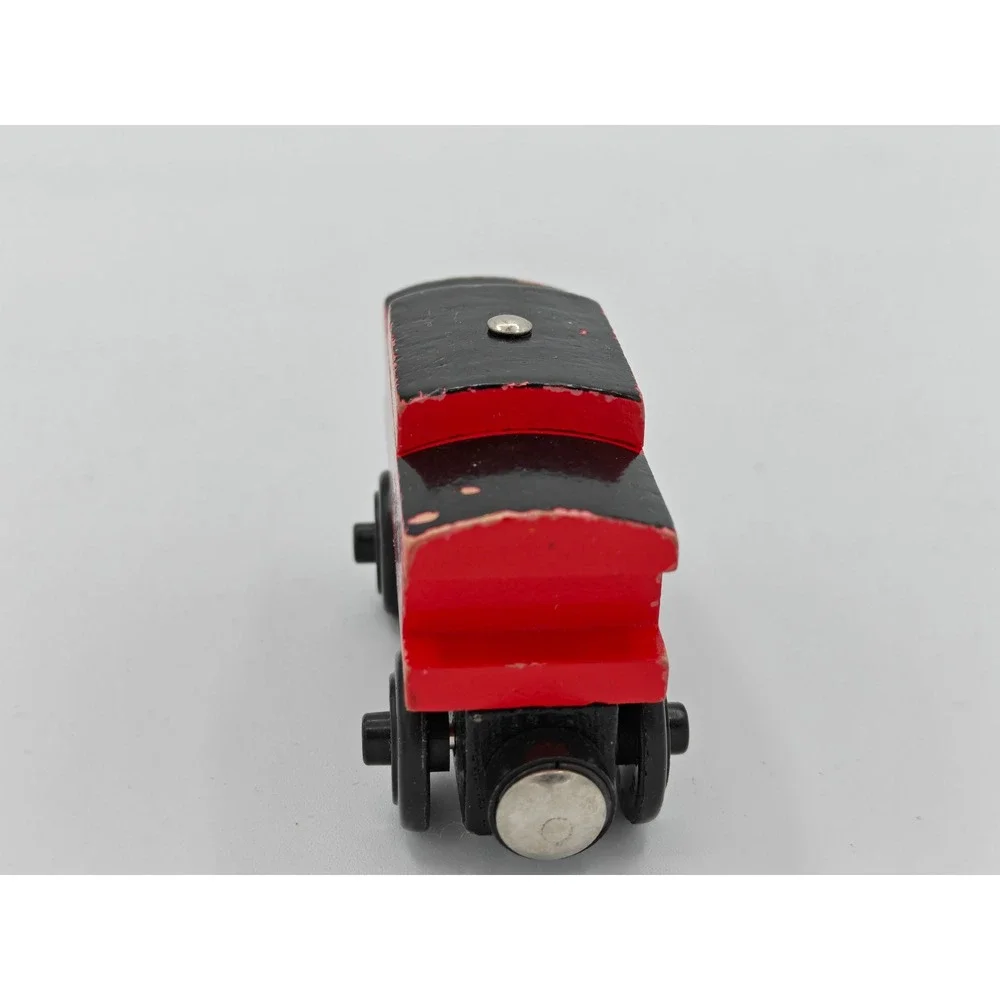 Thomas & Friends Wooden‎ Railway Sodor Line Caboose Red Black Magnetic Train Car